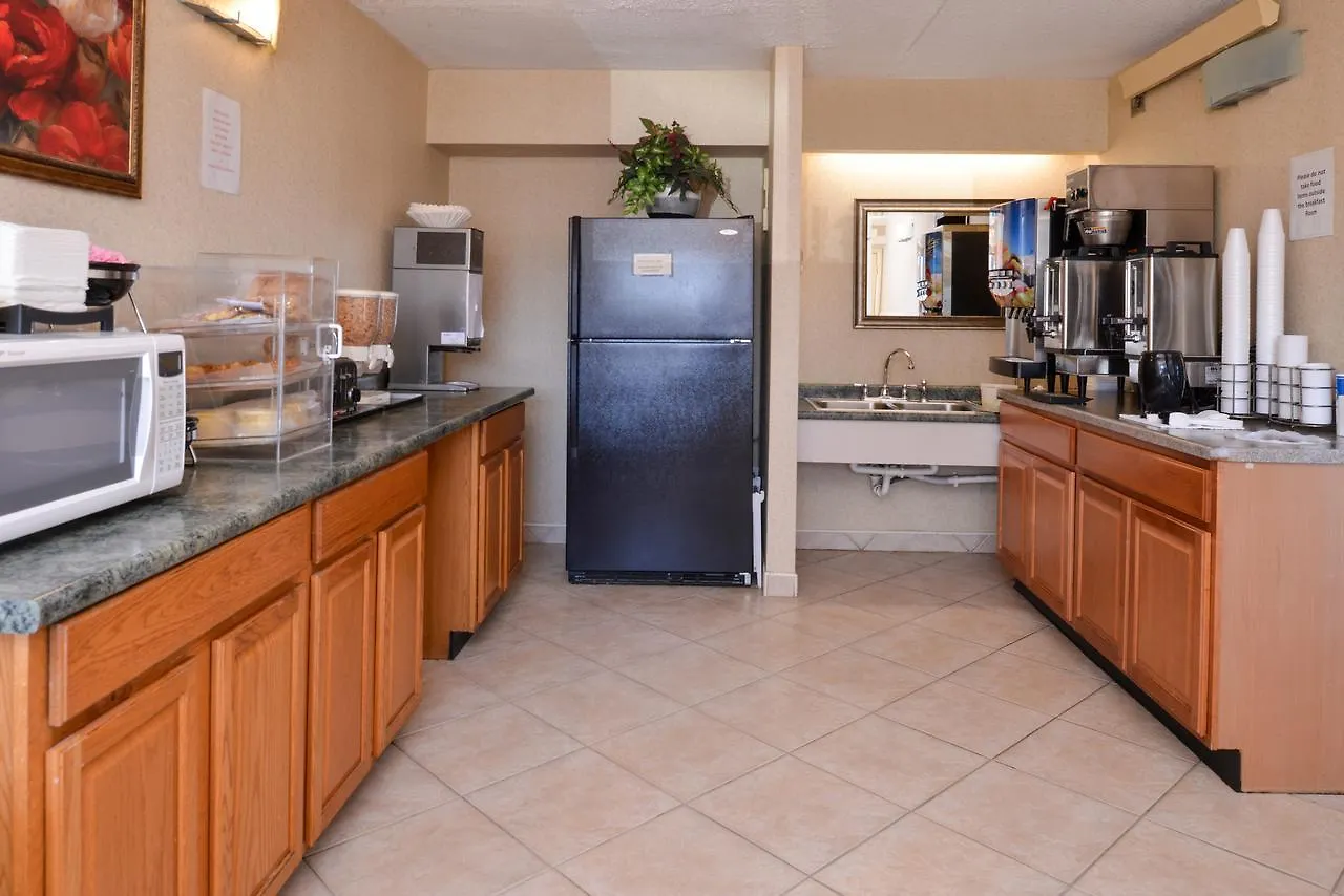 Americas Best Value Inn-Pittsburgh Airport Coraopolis